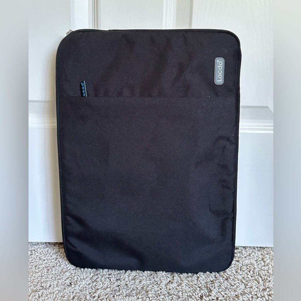 Lacdo 15” padded laptop sleeve
